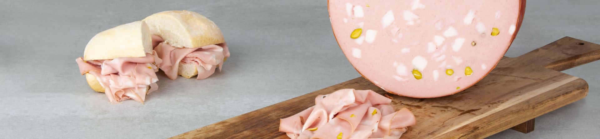 salumificio-di-franciacorta - MORTADELLA CON PISTACCHIO